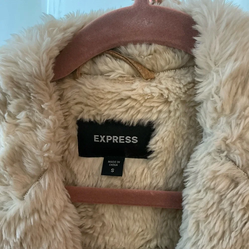 Express Tan Teddy Jacket - Picture 2 of 2
